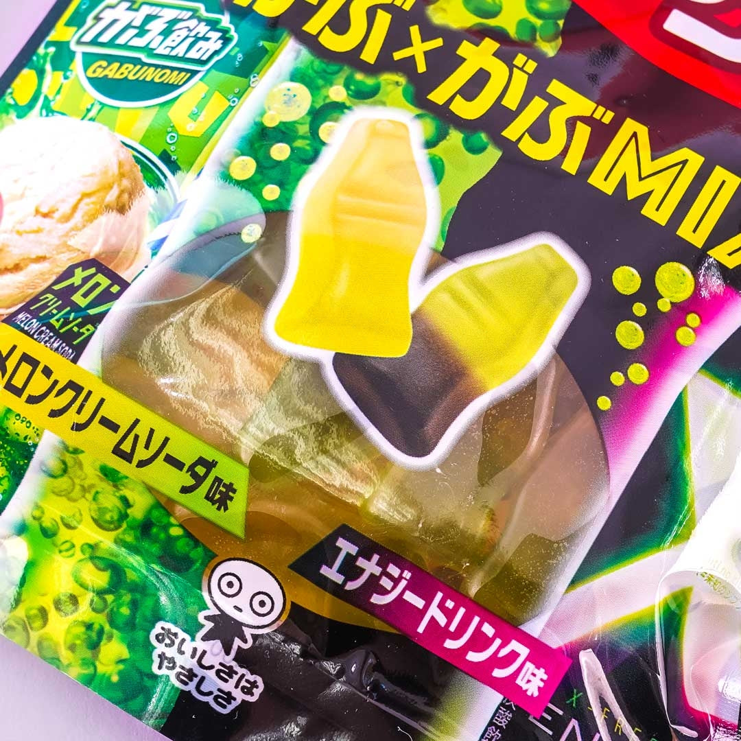 UHA Mikakuto Plump Gummy Candies - Gabu Gabu! Soda Mix