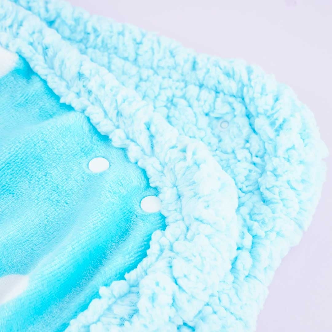 Gorogoro Nyansuke Polka Dot Blanket