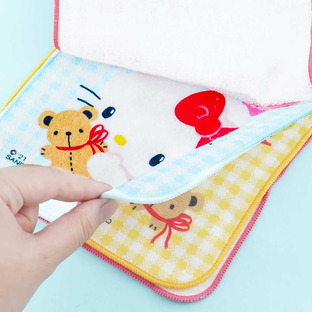 Hello Kitty Checkered Mini Towel Set - 4 pcs