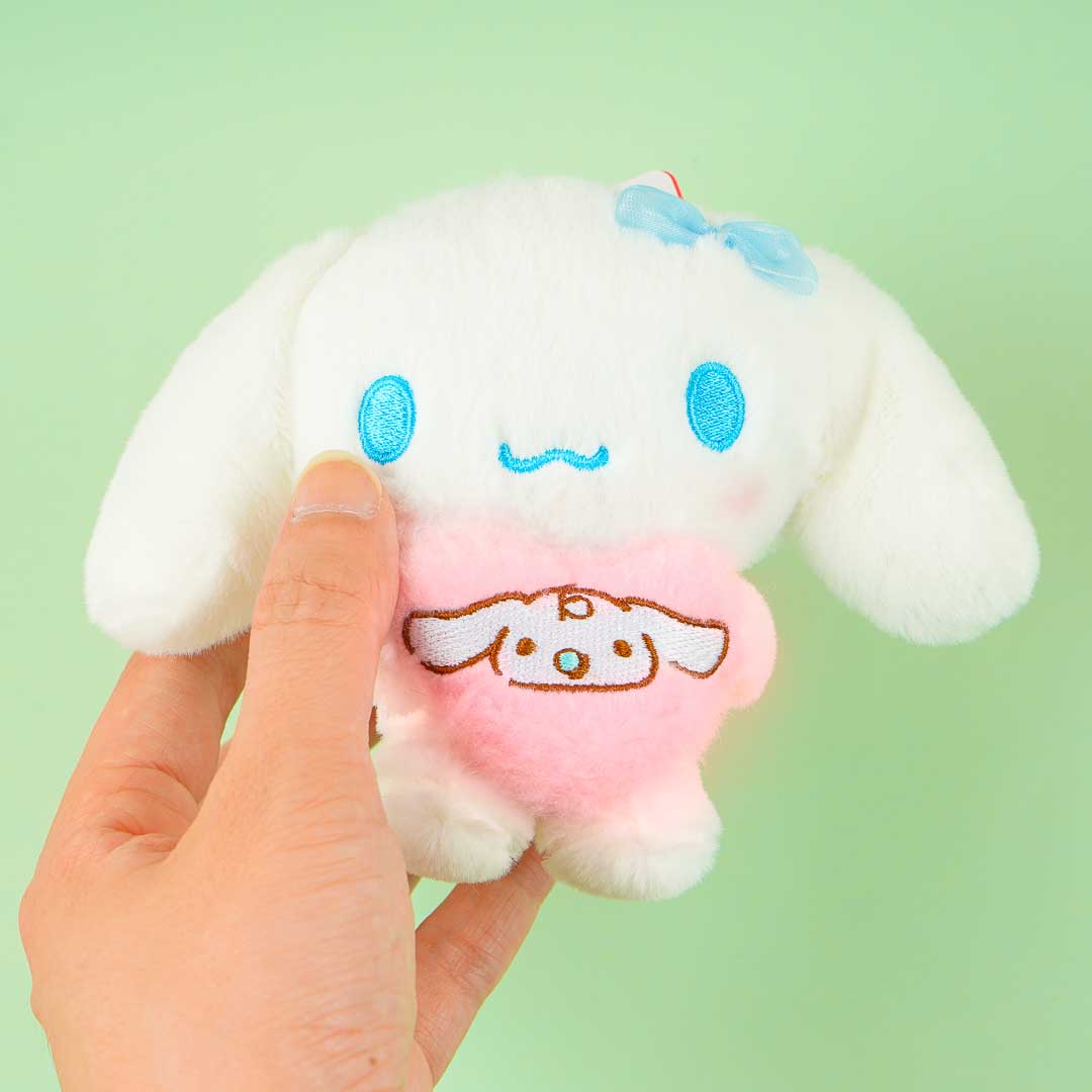 Cinnamoroll Oshi Heart Plushie Charm