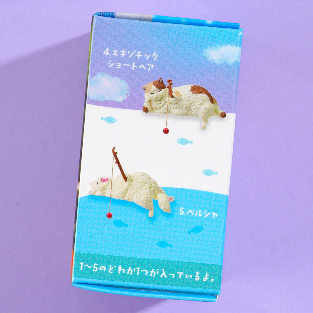 Fishing Weather 5 Chubby Cats Killing Time Figure