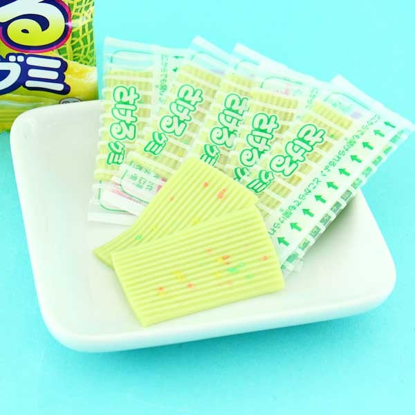 UHA Sakeru Split Gummy Candy - Melon
