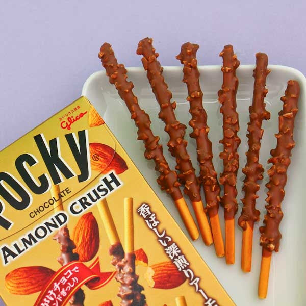 Pocky Biscuit Sticks - Almond Crush