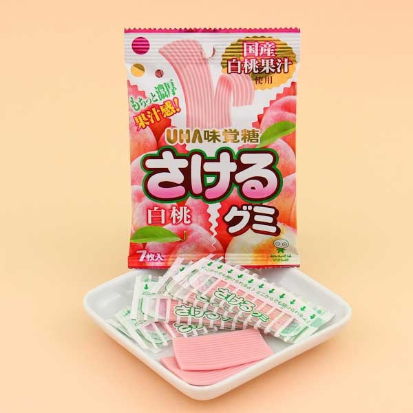 UHA Sakeru Split Gummy Candy - Peach