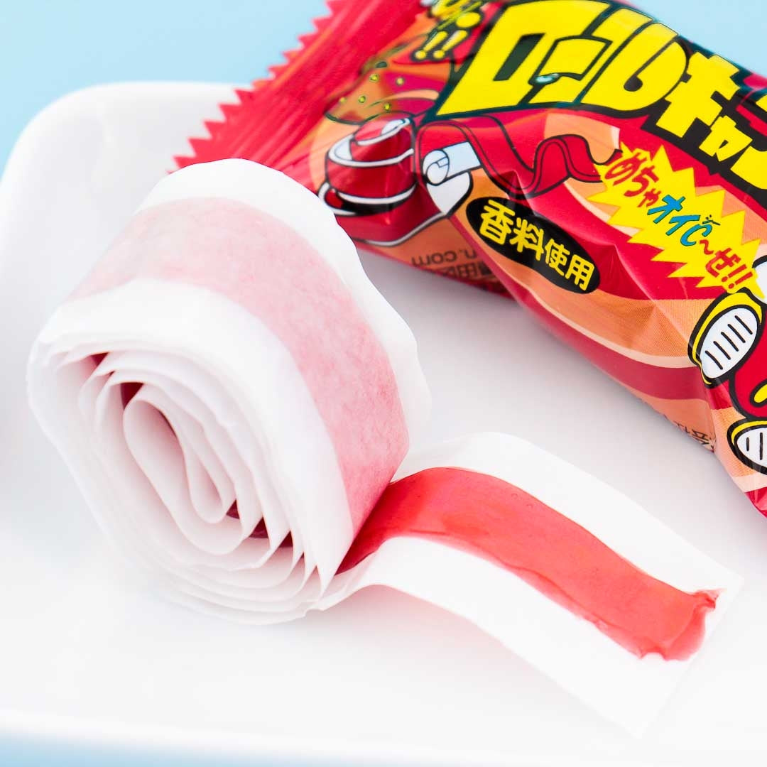 Yaokin Strawberry Roll Candy