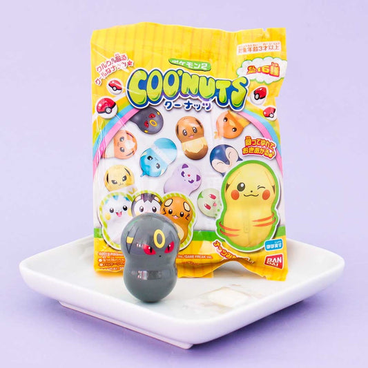 Bandai Coo'Nuts Figure & Gum