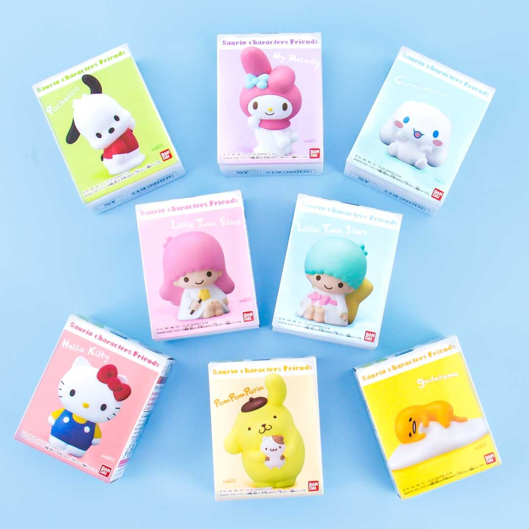 Sanrio Characters Friends Figurine & Gum Set