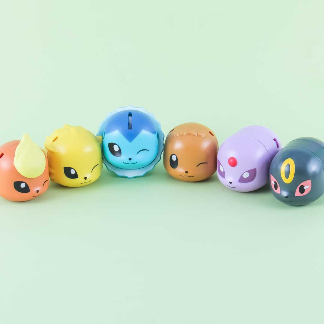 Pokémon 2020 Capchara Eevee Figure in Gachapon Capsule
