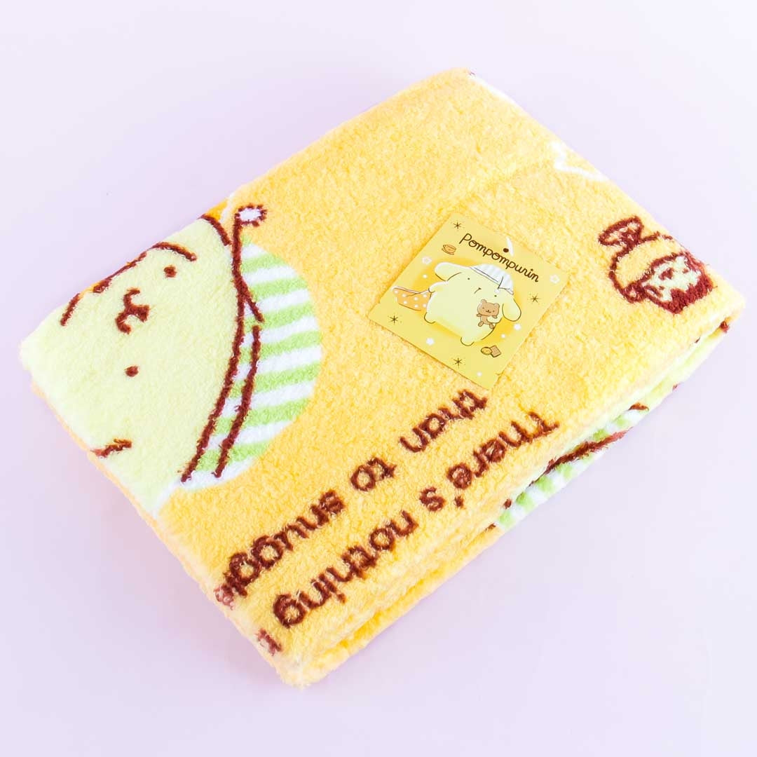 Pompompurin Sleepy Time Bath Towel