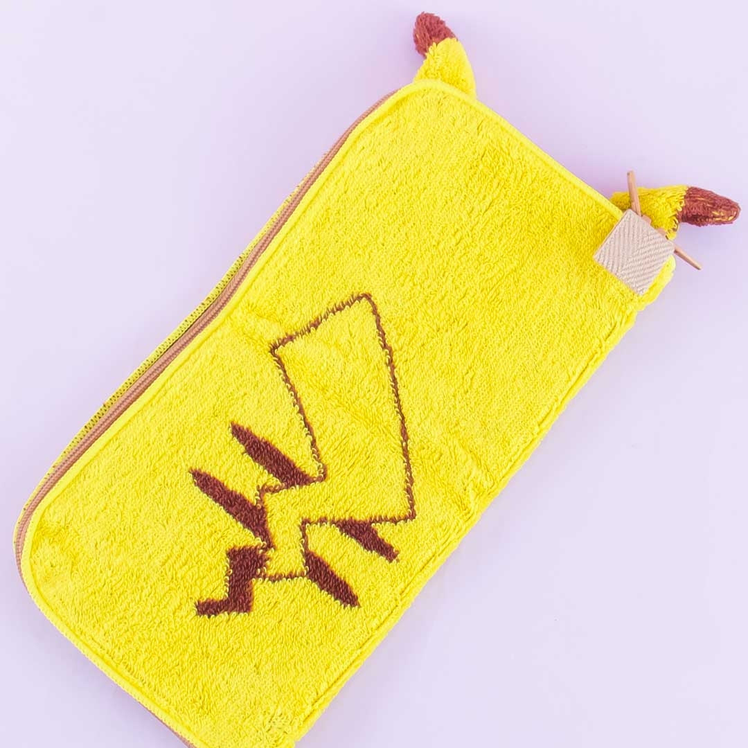 Pokémon Towel Pouch - Pikachu