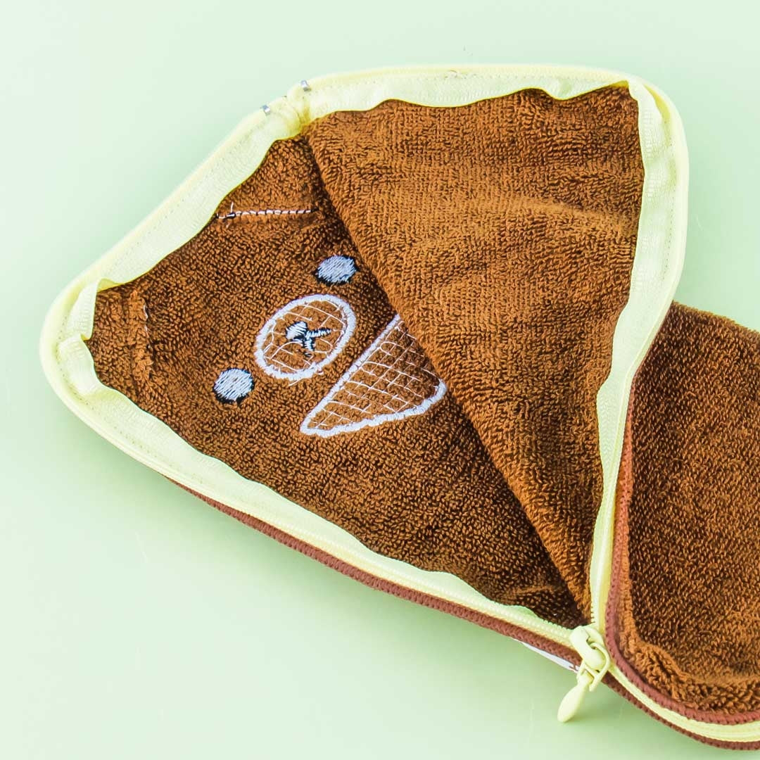Rilakkuma Towel Pouch - Chairoikoguma