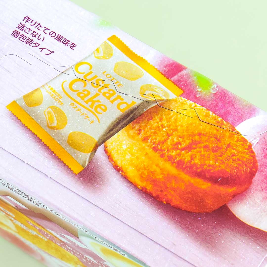 Lotte White Peach Custard Cake