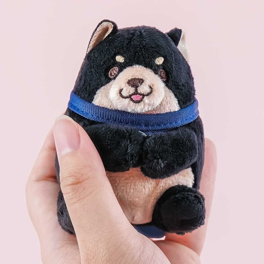 Chuken Mochi Shiba Sitting Plushie - Sesame / Mini