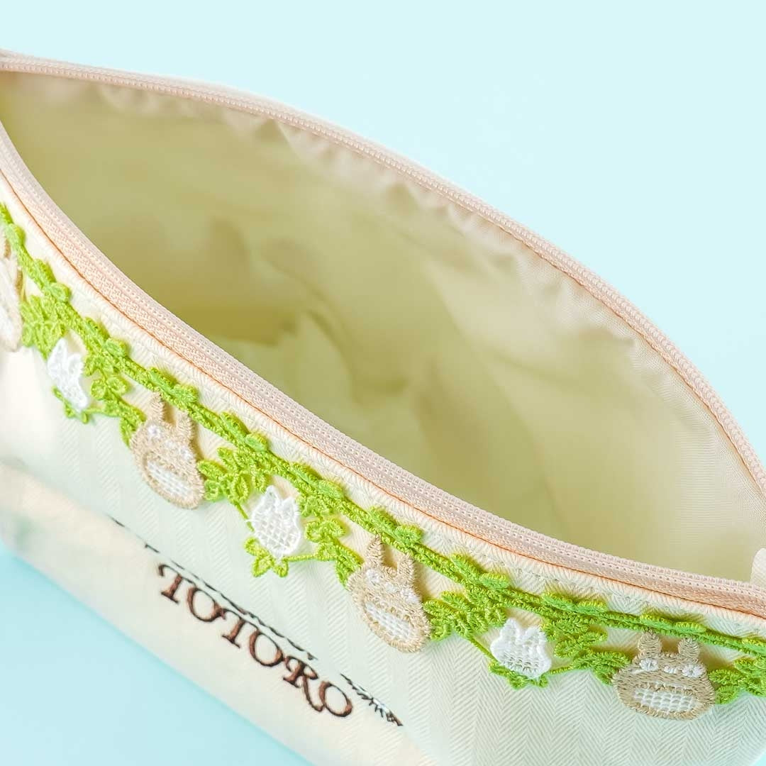 My Neighbor Totoro Leafy Long Pouch