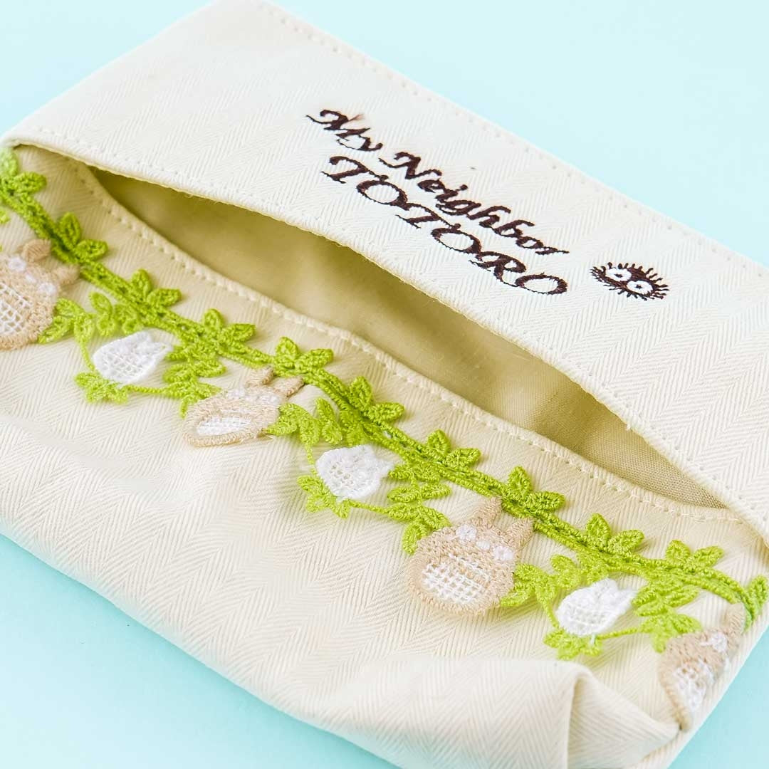 My Neighbor Totoro Leafy Pouch