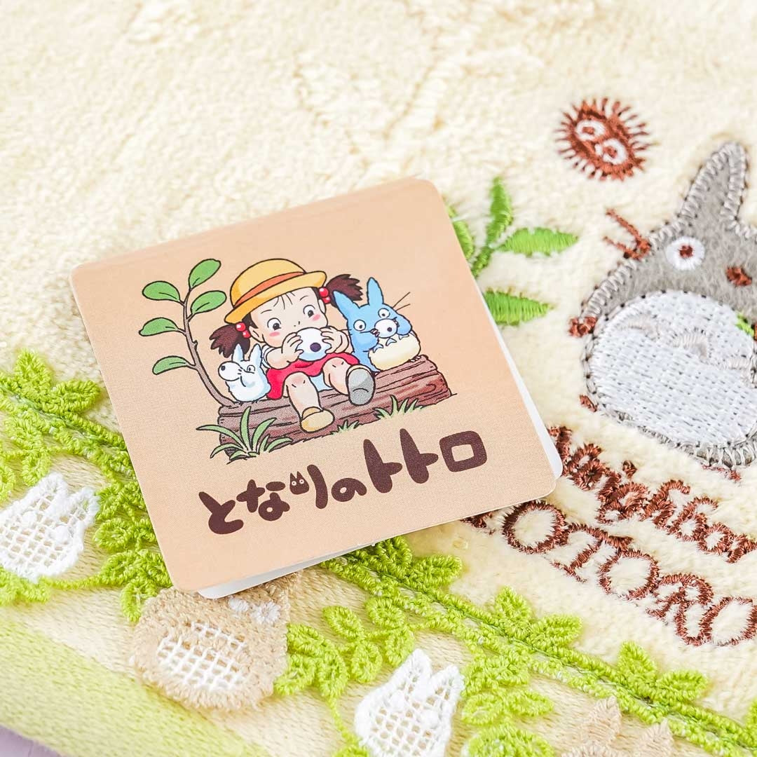 My Neighbor Totoro Green Leaf Hand Towel