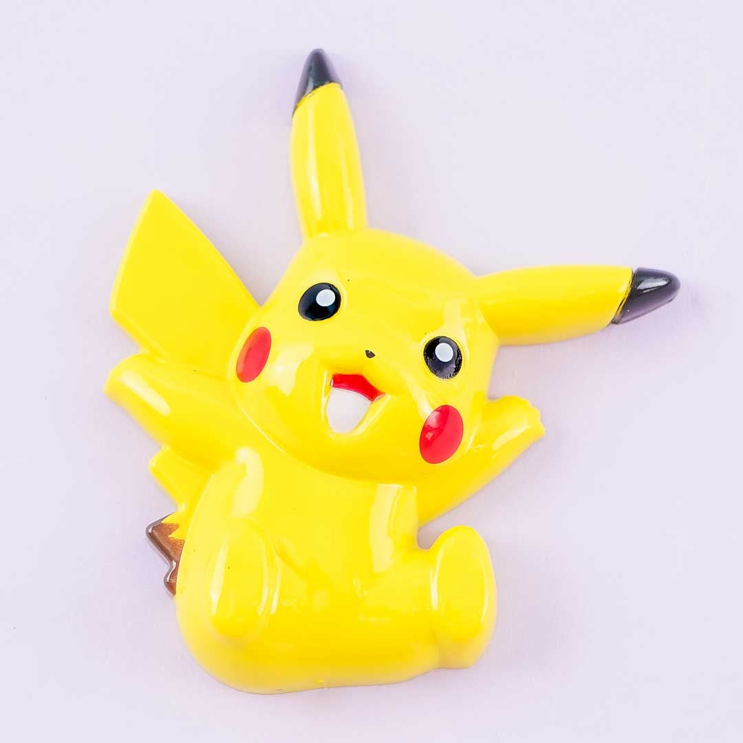 Pokémon Sitting Pikachu Magnet