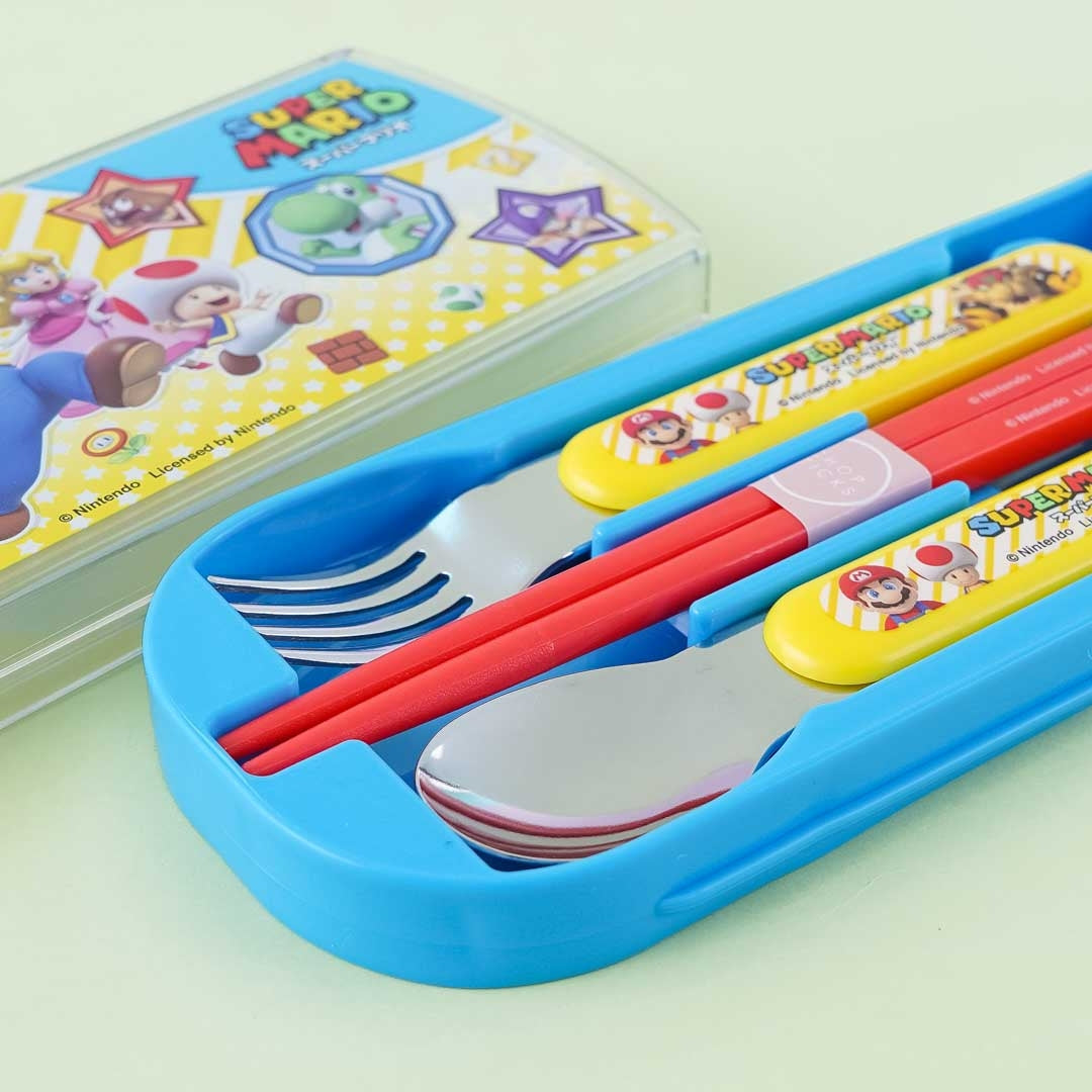 Super Mario Here We Go! Utensil Set