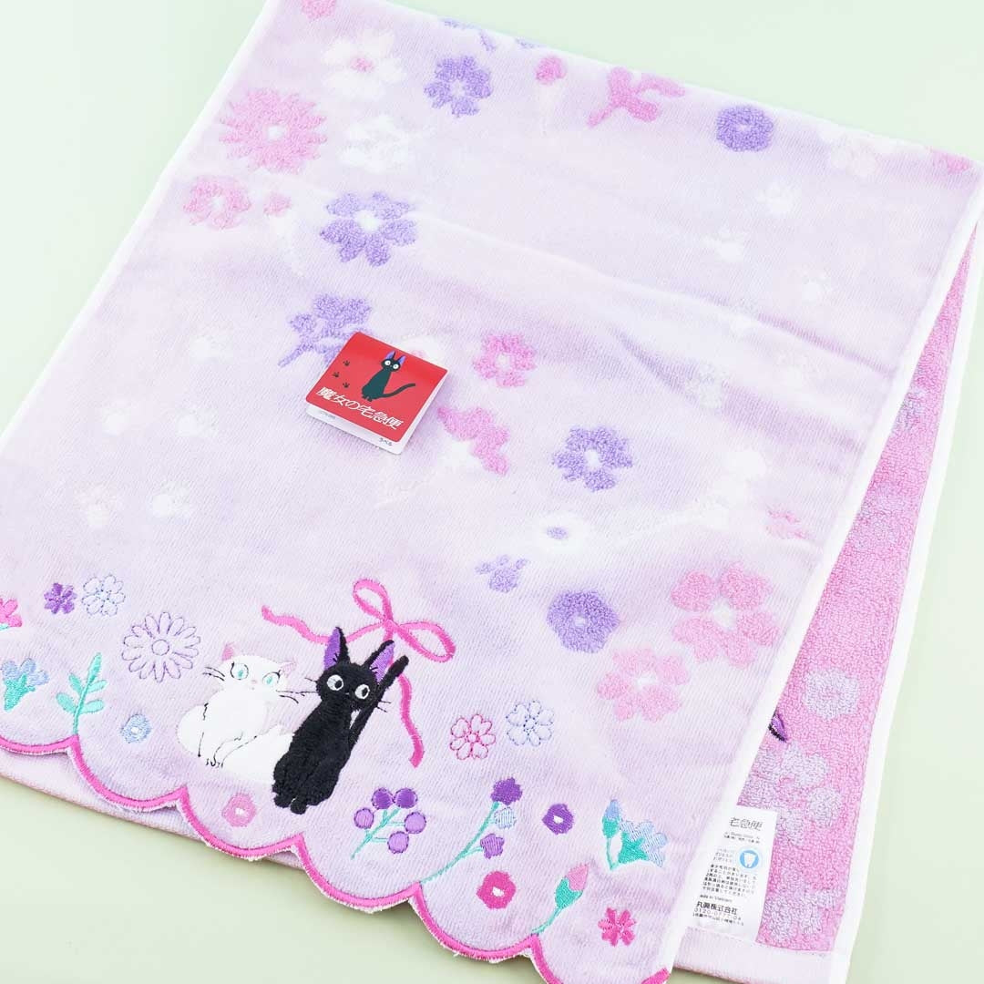Kiki’s Delivery Service Jiji Floral Fantasy Bath Towel