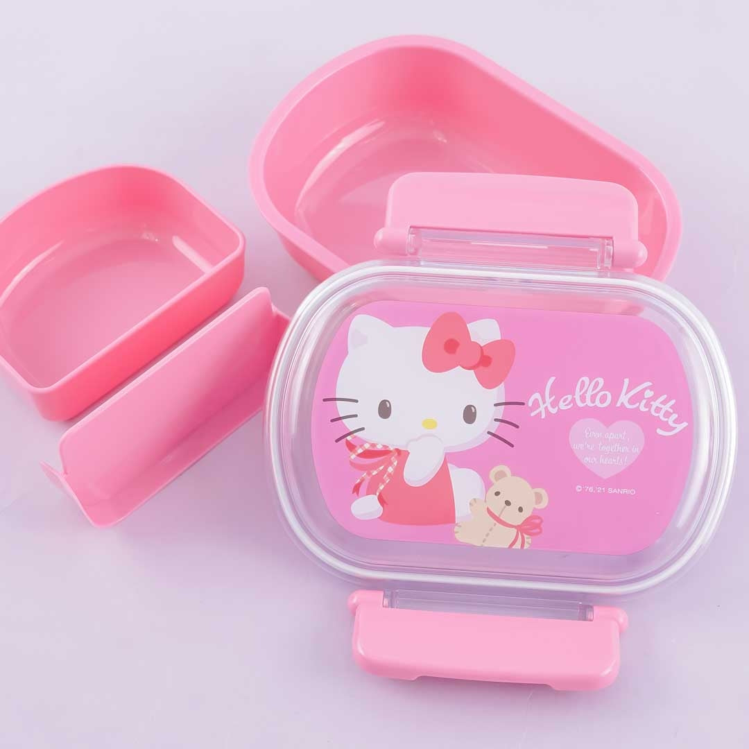 Hello Kitty & Tiny Chum Heart Friends Oblong Bento