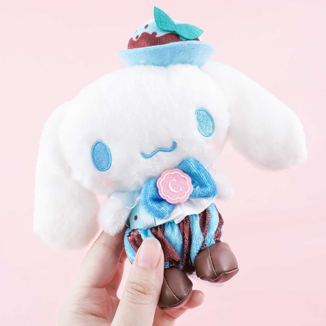 Sanrio Characters Sweets Plushie Charm - Cinnamoroll / Medium