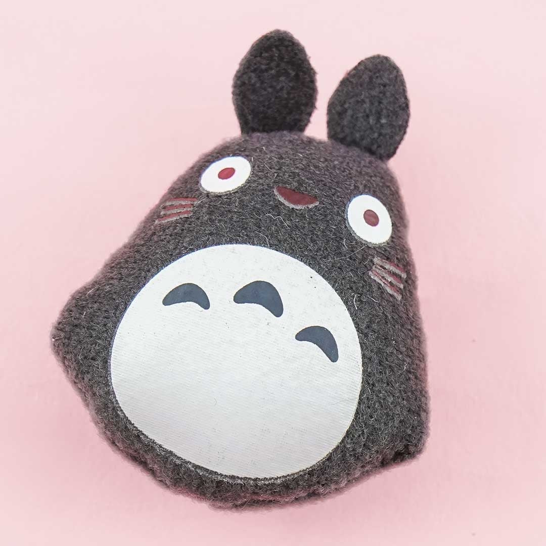 My Neighbor Totoro Magnet - Dark Grey Totoro
