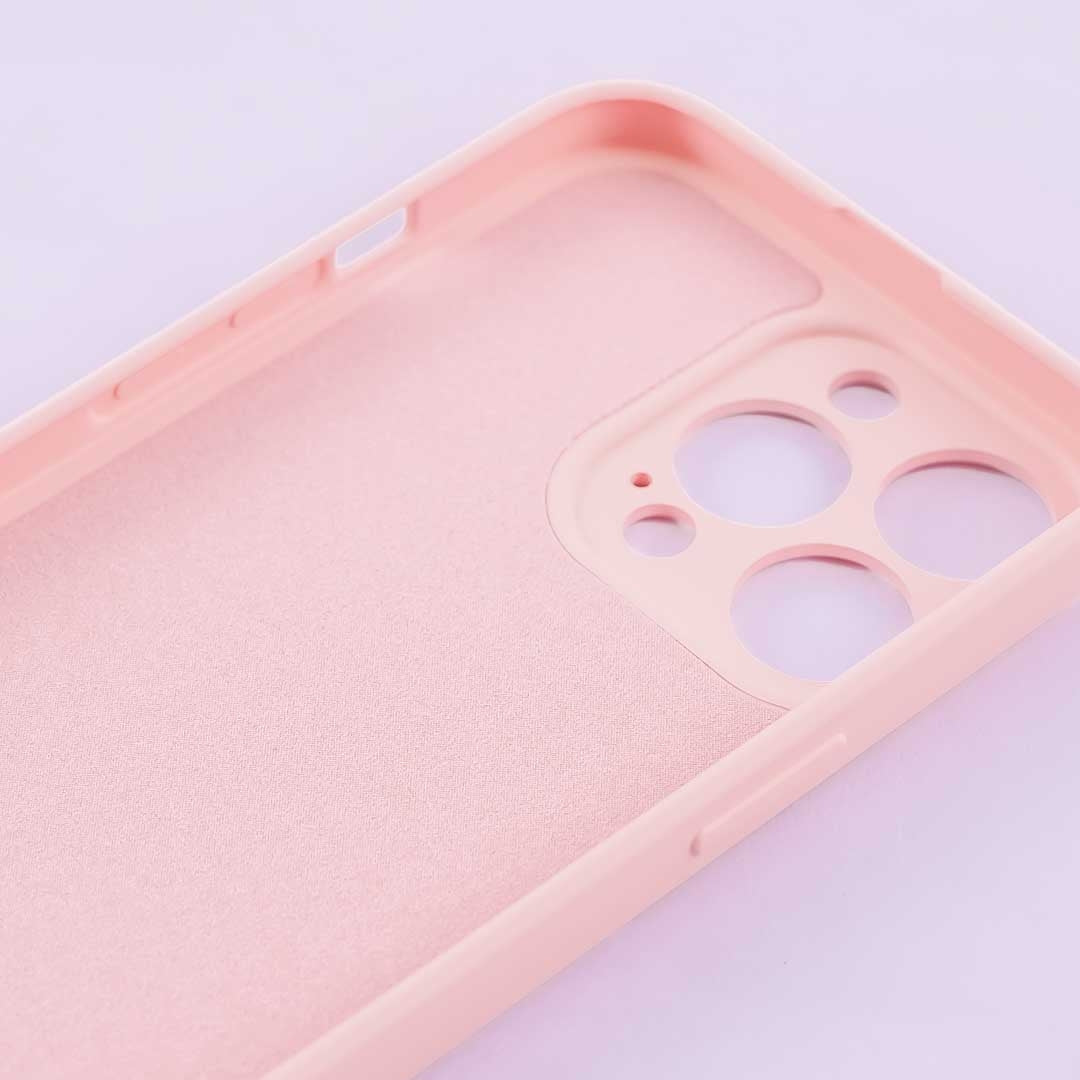 Hello Kitty Polka Dots Protective Case for iPhone 13 Pro