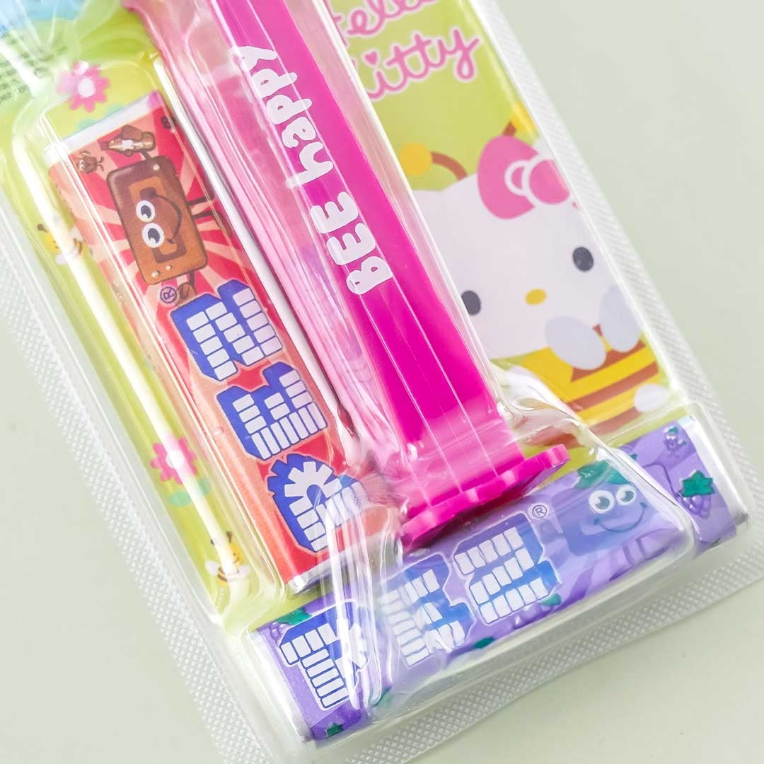Morinaga Pez Candy -  Hello Kitty Bee Happy