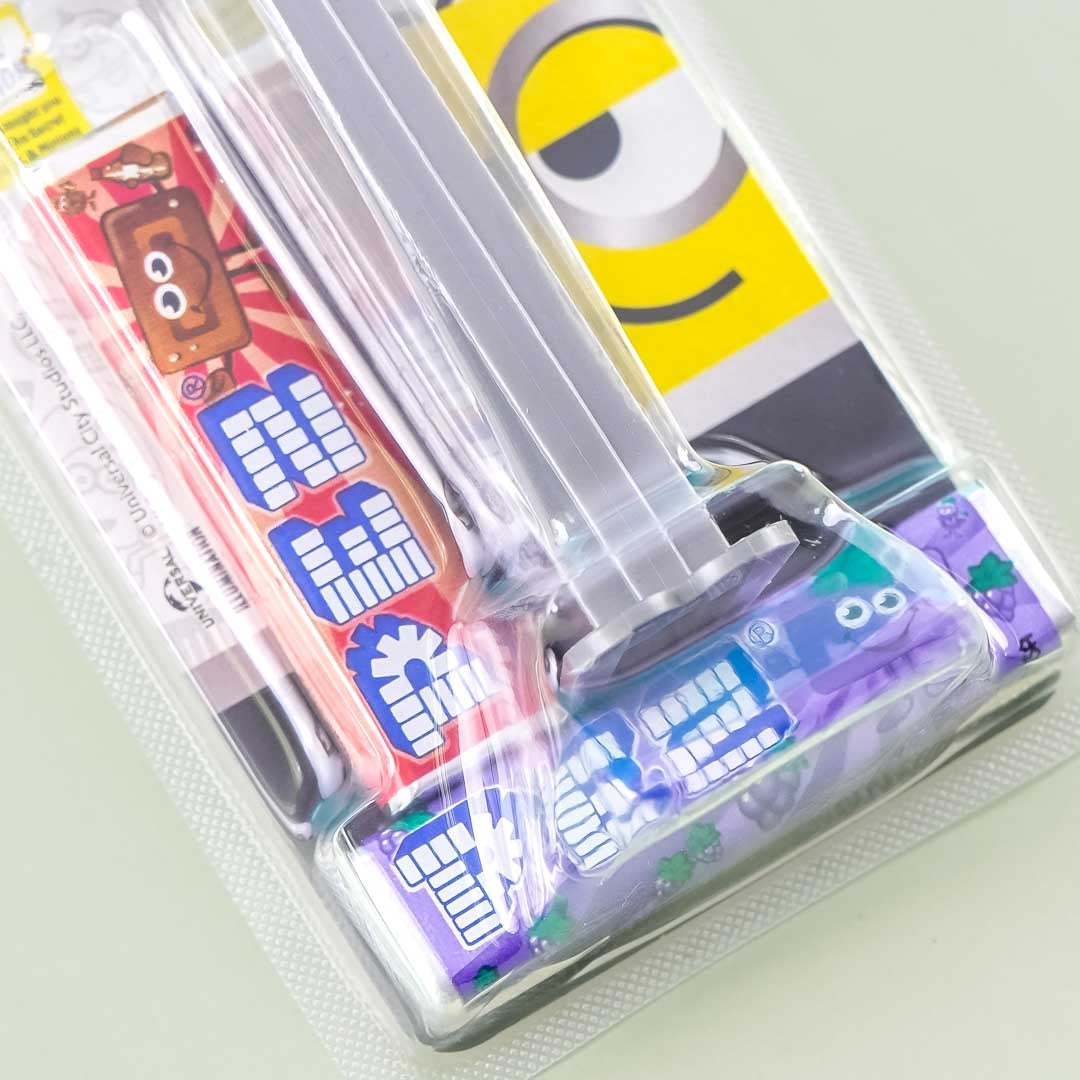 PEZ Candy - Minions / Dave