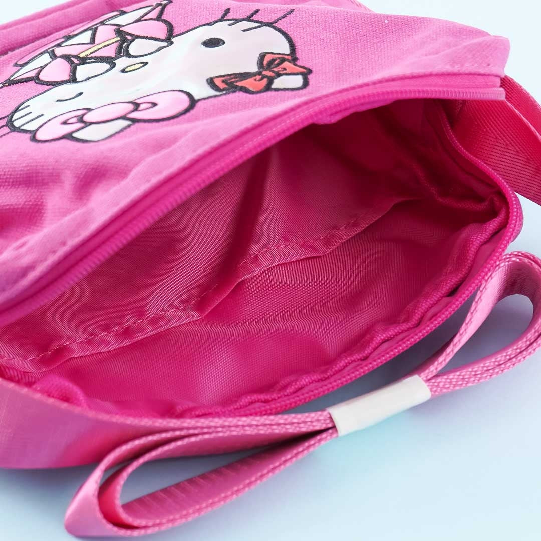 Hello Kitty Shiny Manufatto Shoulder Bag