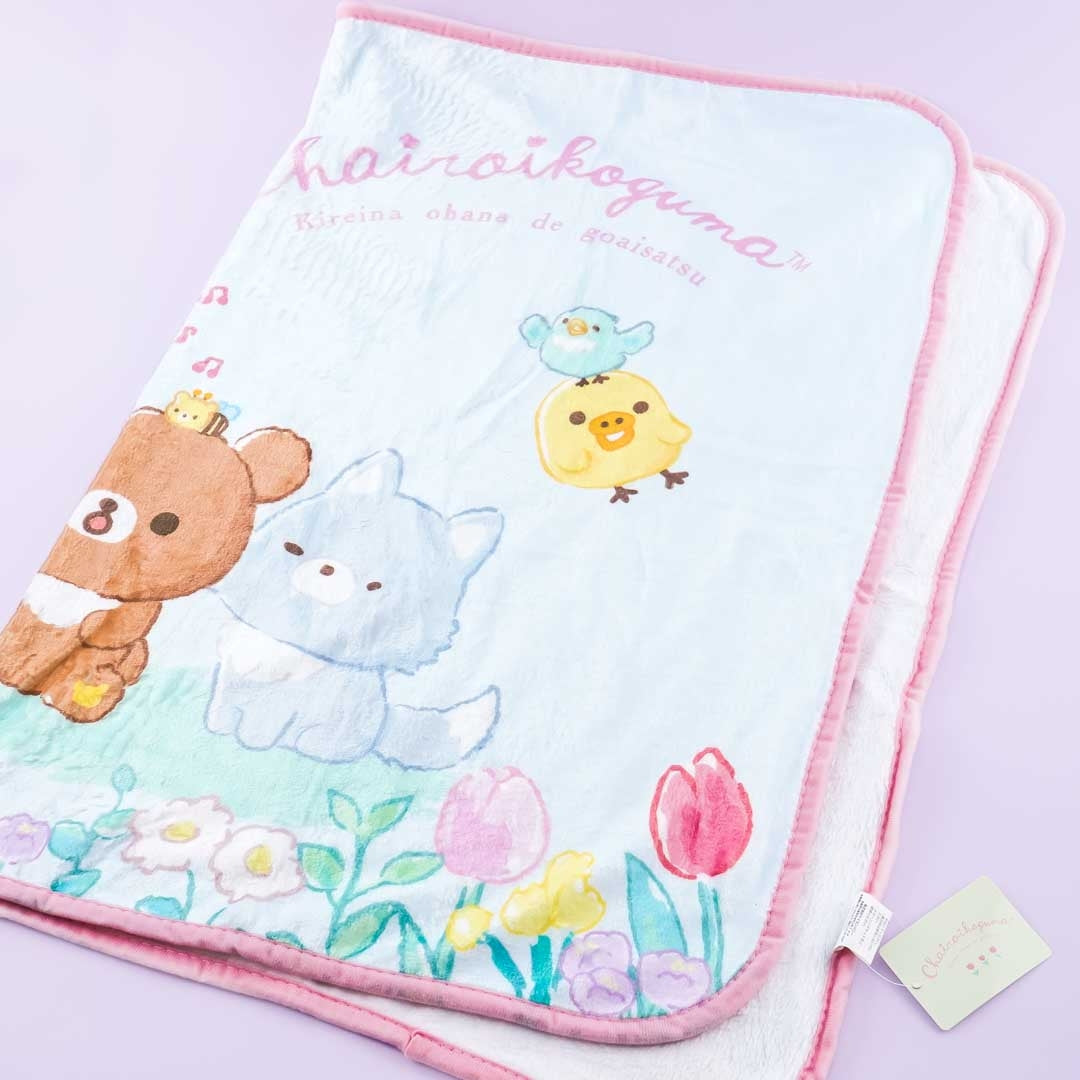 Singing Chairoikoguma Flannel Blanket
