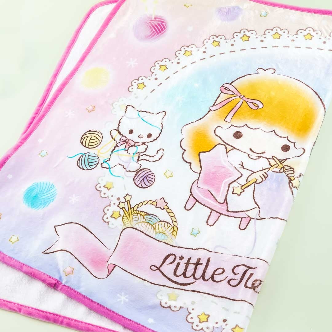 Little Twin Stars Knitting Time Flannel Blanket