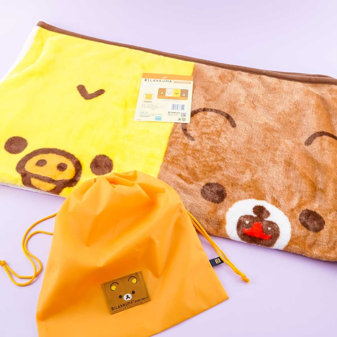 Rilakkuma & Friends Long Meyer Blanket With Drawstring Pouch