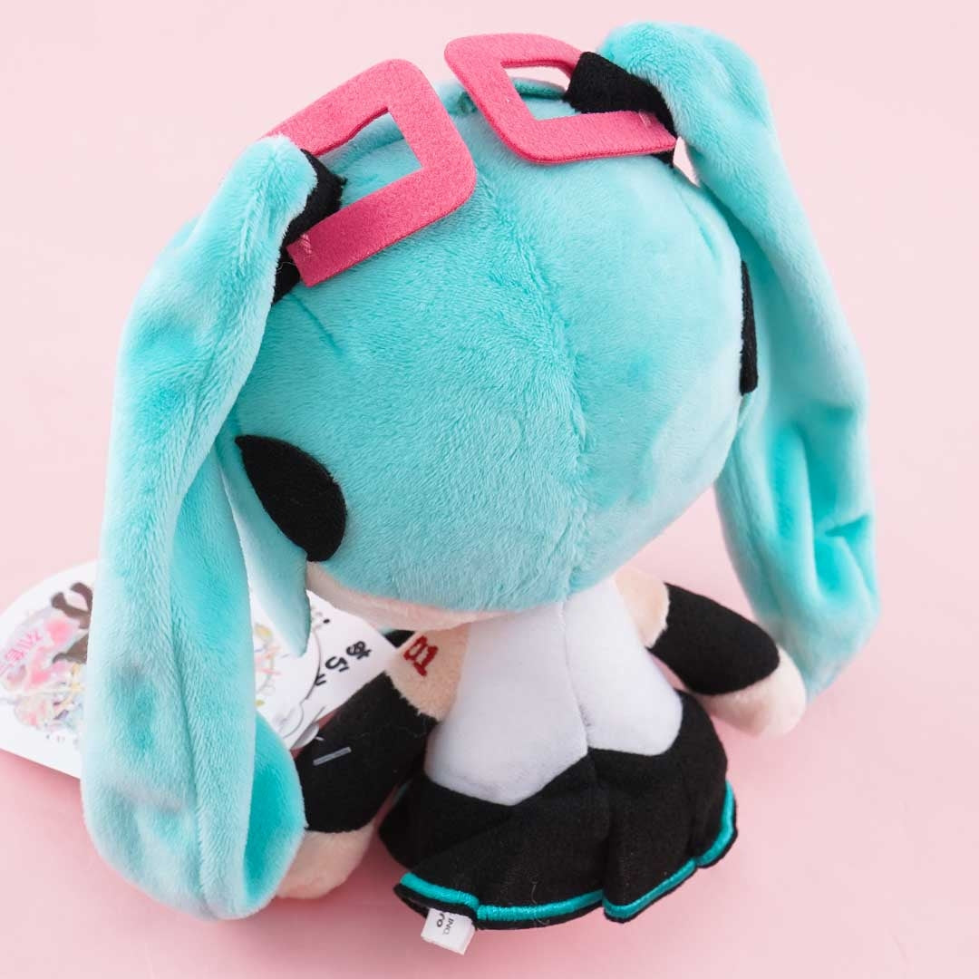 Hatsune Miku Washable Plushie - Medium
