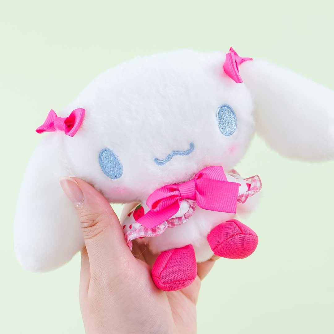 Cinnamoroll Sweet Strawberry Plushie Charm - Medium