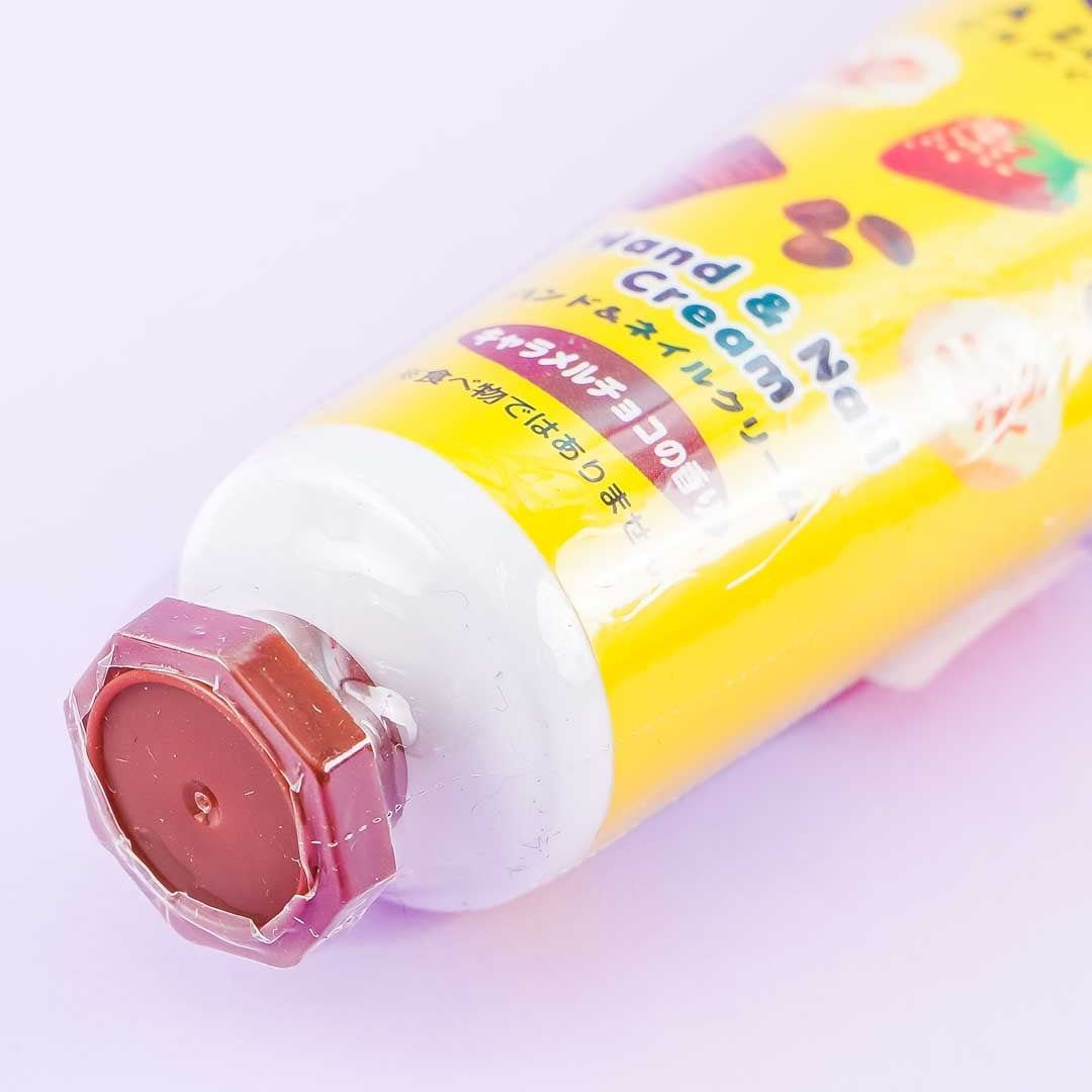 LOOK A La Mode Chocolate Hand & Nail Cream