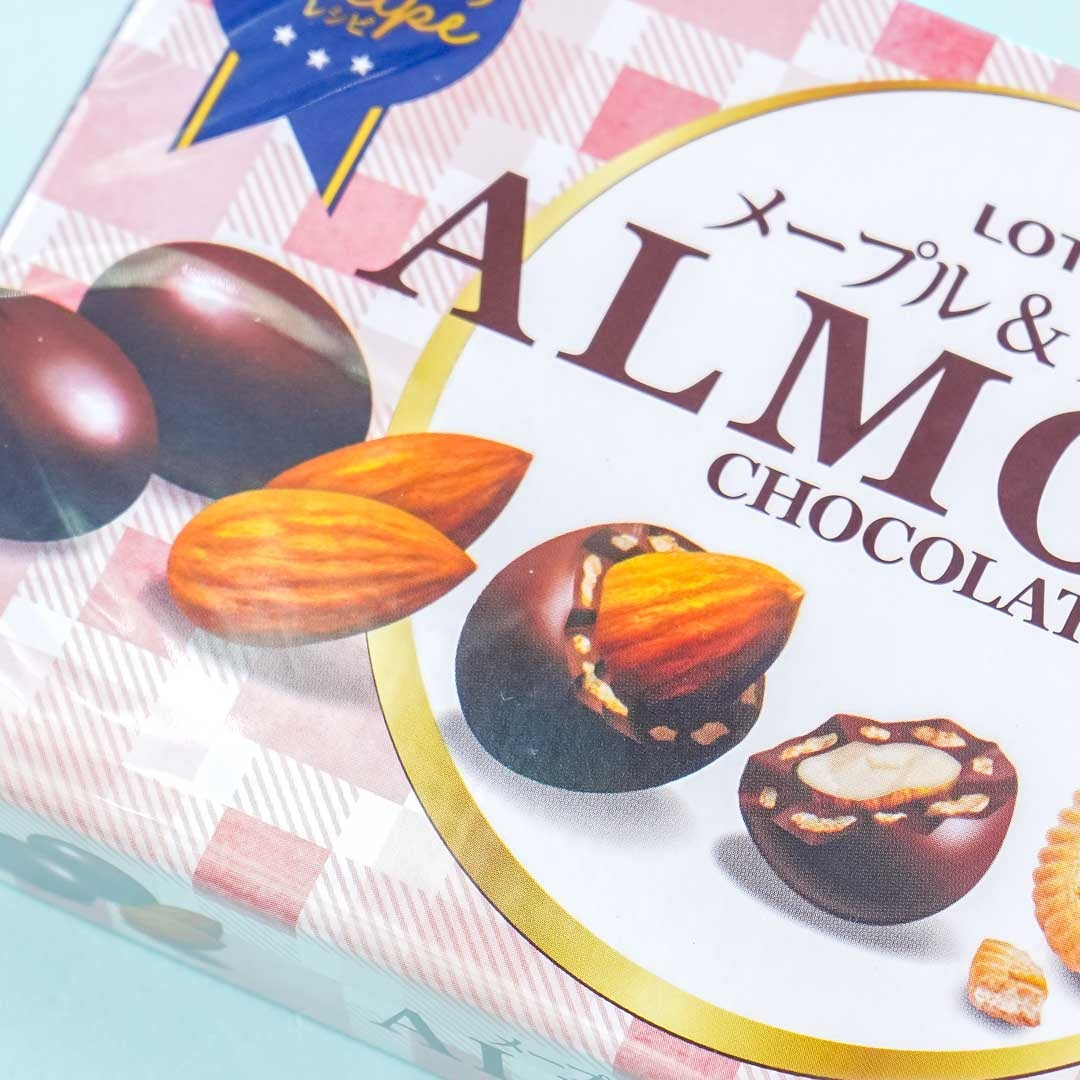 Lotte Almond Chocolate - Maple & Cookies