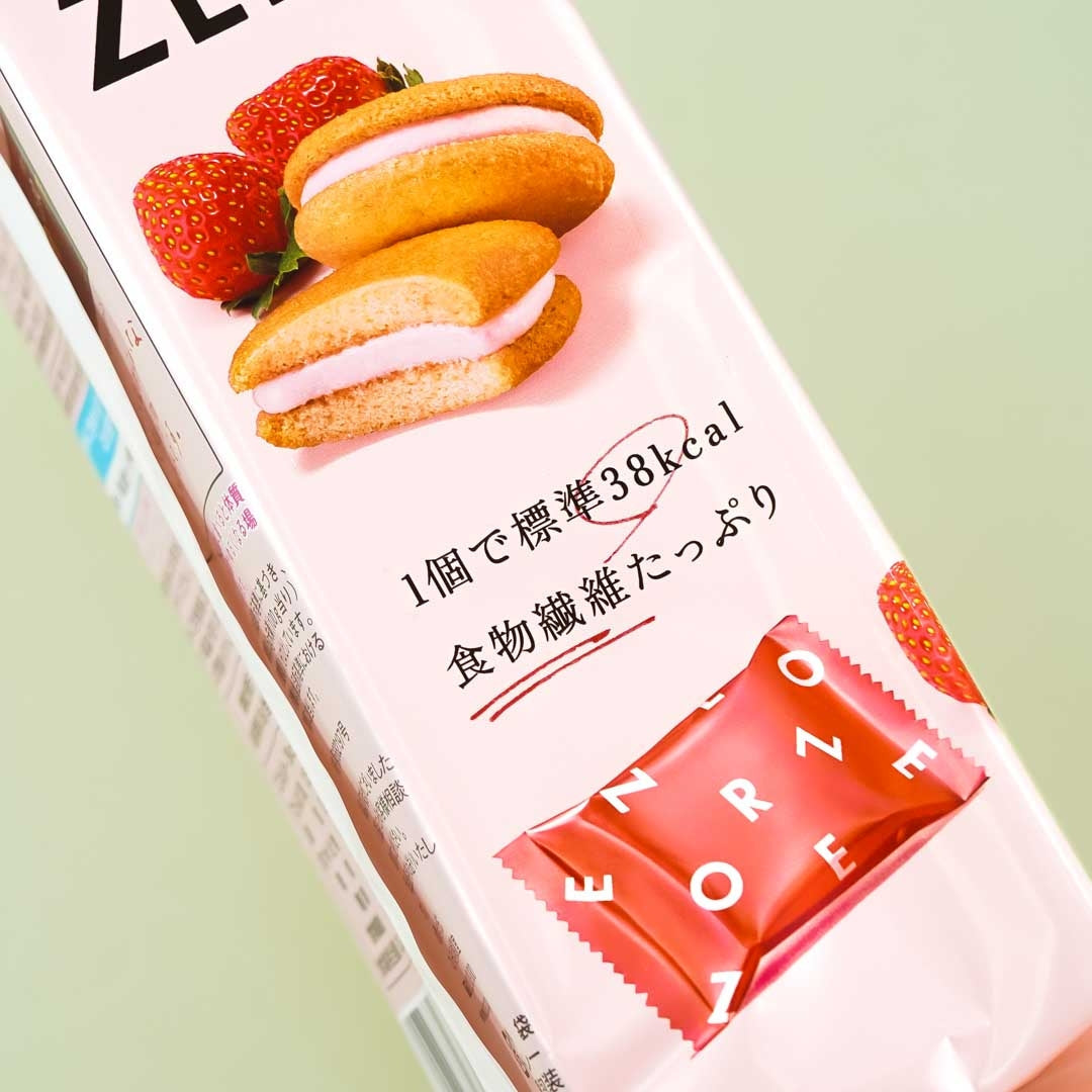 Lotte Zero Sugar-Free Cake Snacks - Sweet and Sour Strawberries
