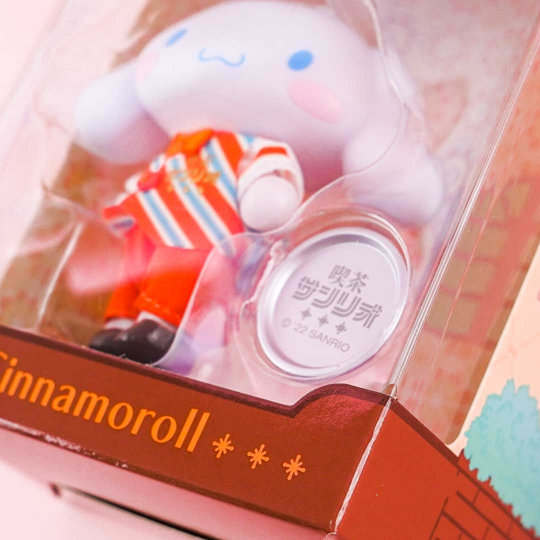 Cinnamoroll Sanrio Café Vinyl Charm