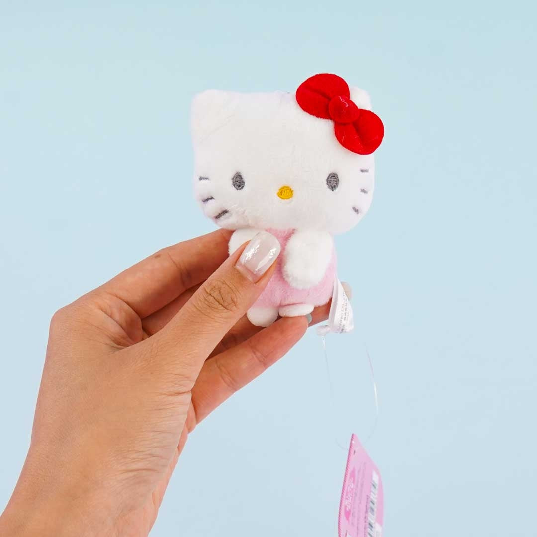 Hello Kitty Pocket Plushie Charm