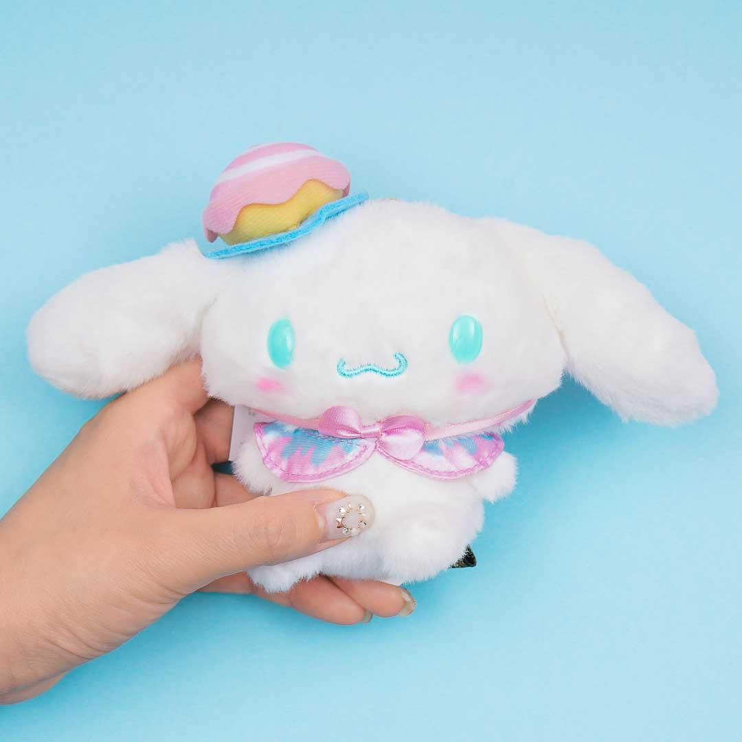 Cinnamoroll Lloromannic Plushie - Medium