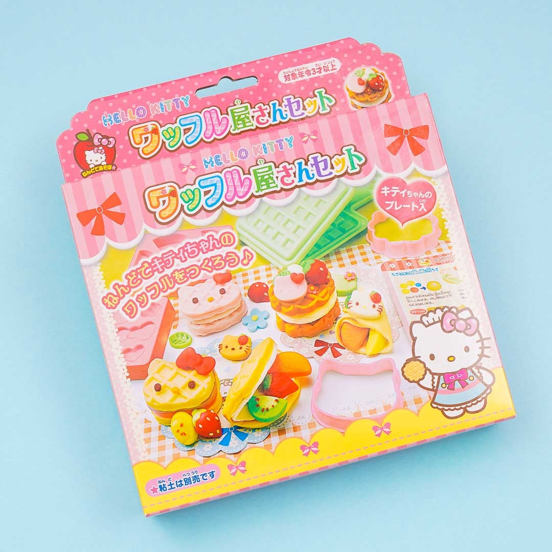 Hello Kitty Waffle Shop Clay Mold Set
