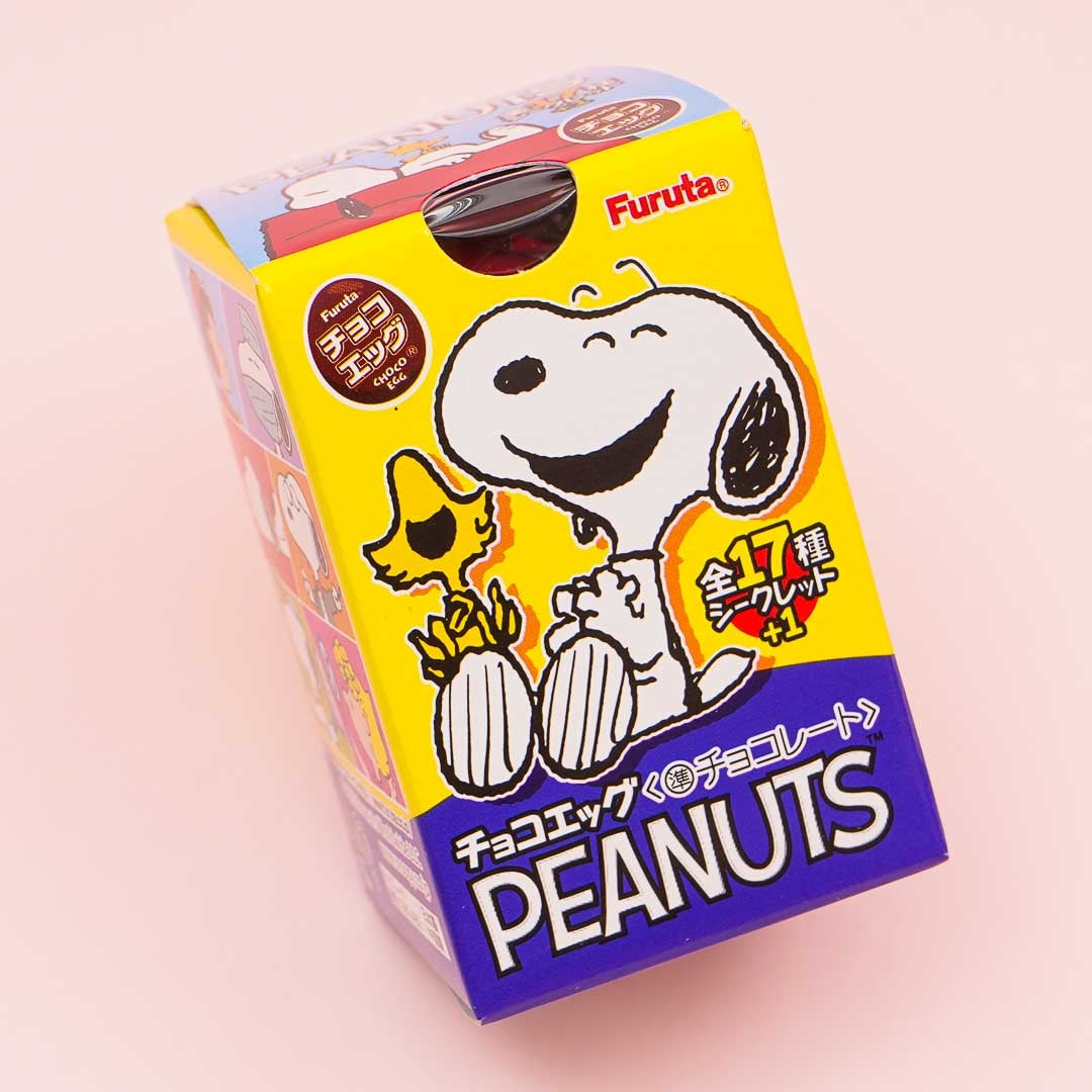 Peanuts Snoopy Chocolate Egg