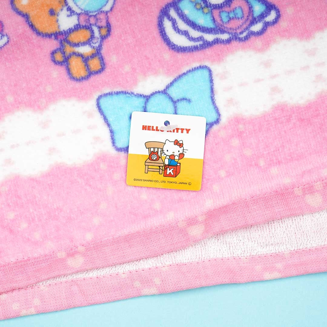Hello Kitty Dress Up Girl Face Towel