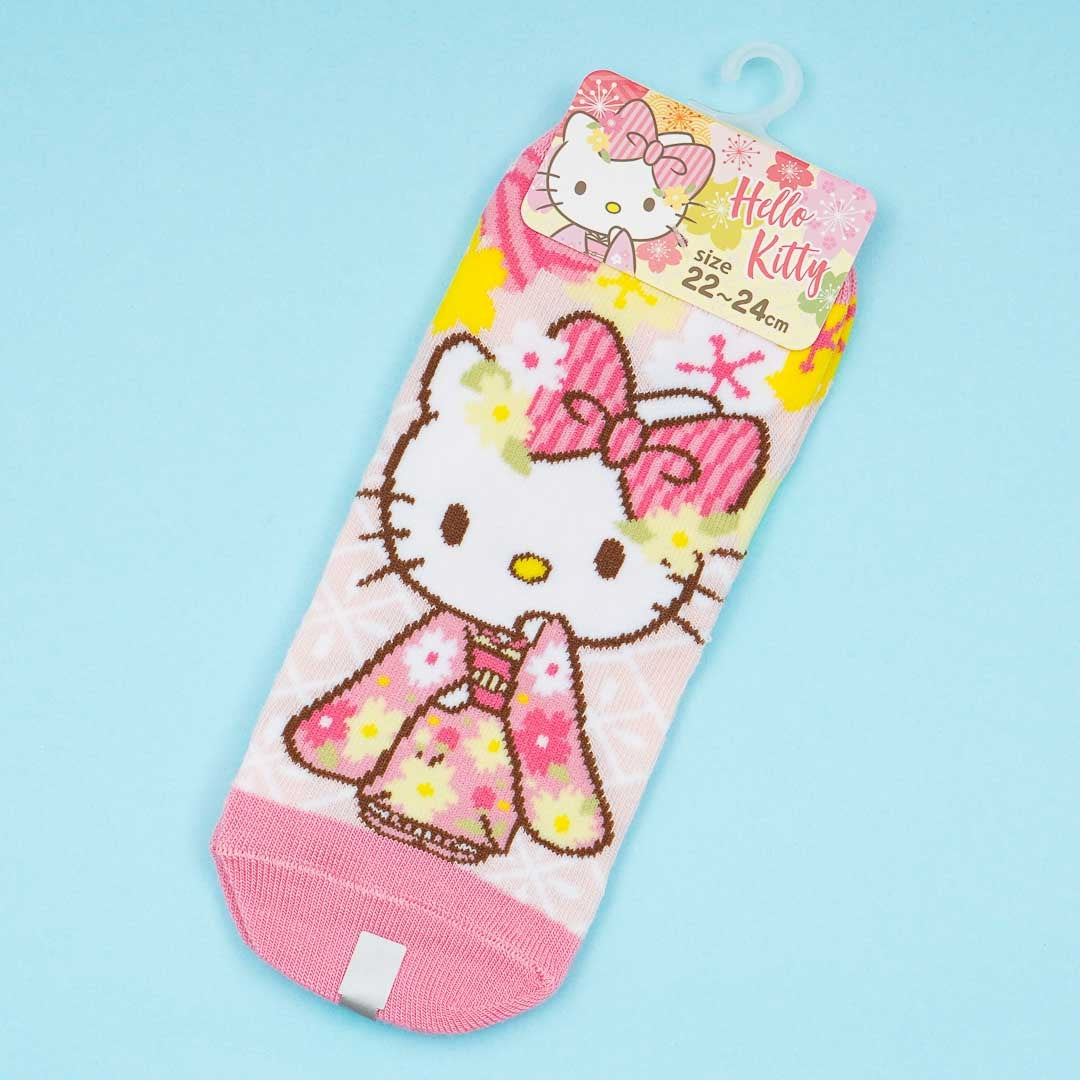 Hello Kitty Sakura Season Kimono Socks