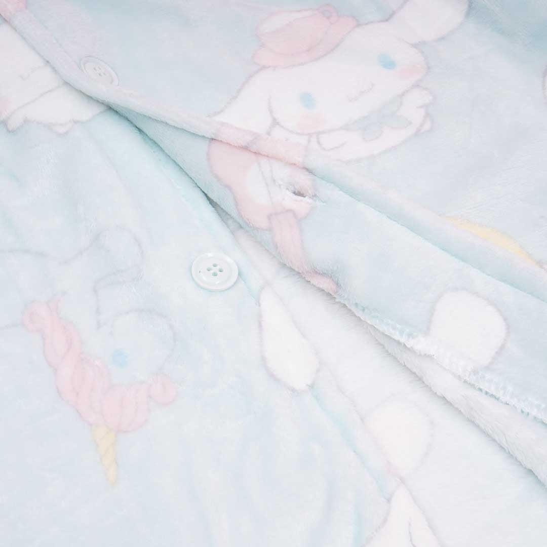 Cinnamoroll Active Wearable Blanket - Large