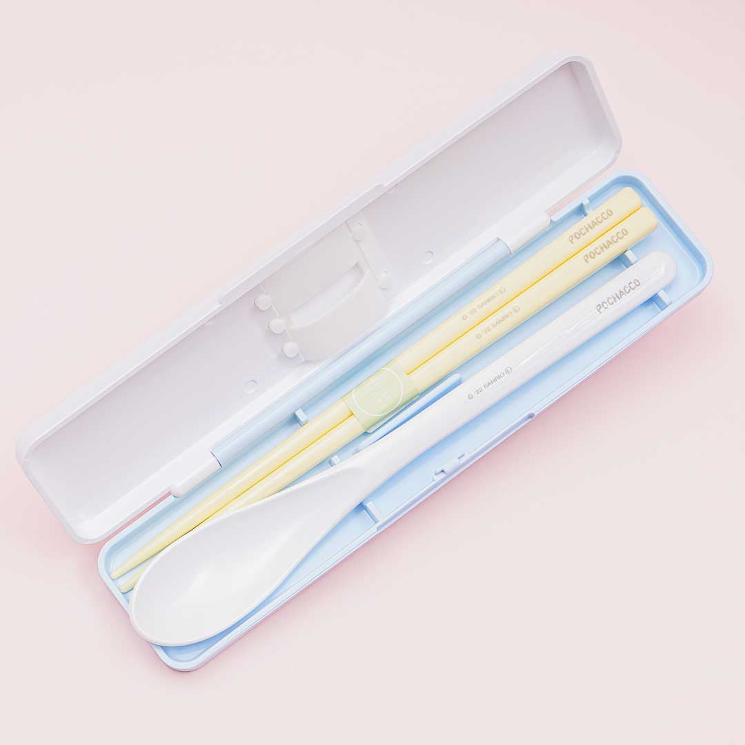 Pochacco Rolling Around Utensil Set