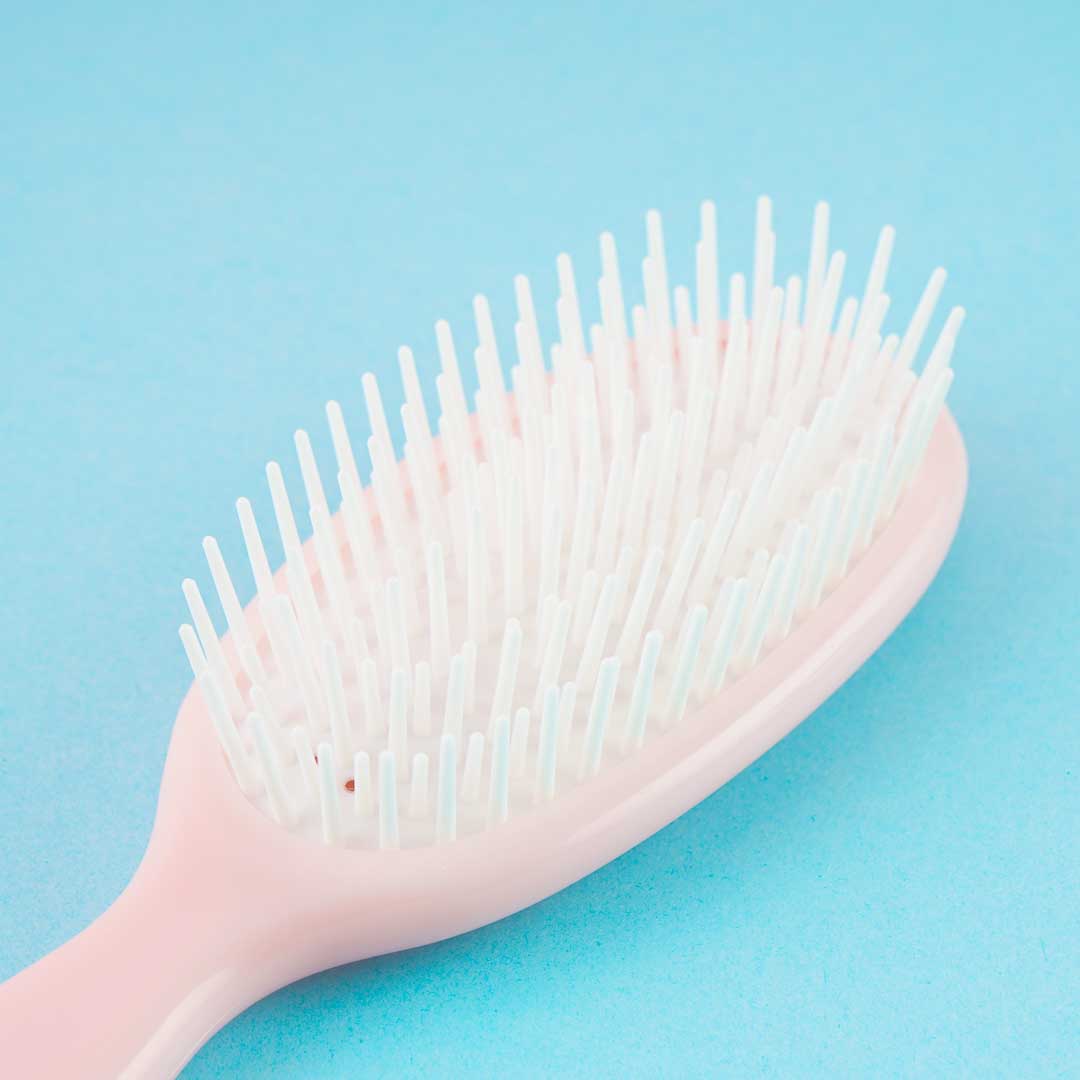 Kirby Smooth Hair Brush With Handle