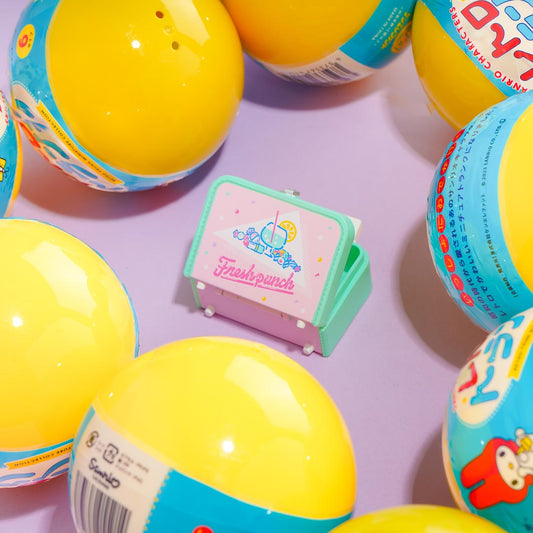Sanrio Characters Retro Trunk Miniature Gachapon