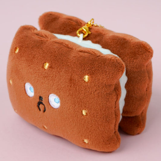 Yummy Biscuit Plush Charm - Cracker Sandwich / Mini